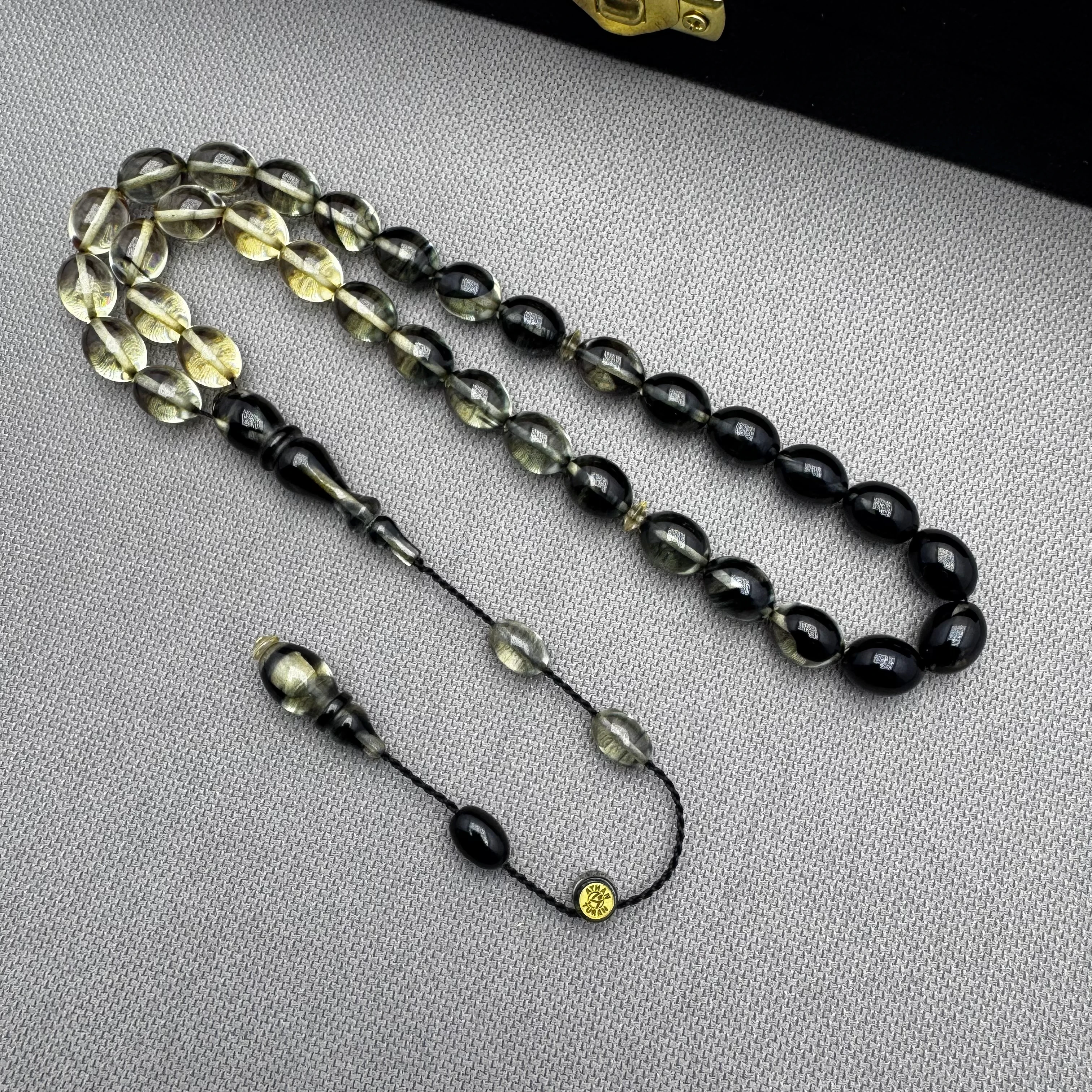 Ayhan TURAN Usta İşçilikli Renk Süzmesi Çift Renk Hareli Beyzi Kesim Ateş Kehribar Tespih